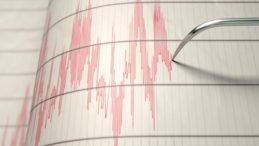 Endonezya açıklarında 7,1 büyüklüğünde deprem meydana geldi