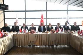 İHRACAATIN SORUNLARI MASAYA YATIRILDI