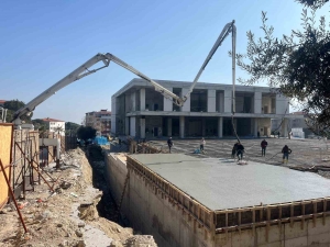 BULDAN OTOGAR İNŞAATINDA SONA YAKLAŞILIYOR DENİZLİ BÜYÜKŞEHİR BELEDİYESİ TARAFINDAN ÇOK YÖNLÜ OTO SANTRAL GARAJININ ÇALIŞMALARI HIZLA DEVAM EDİYOR