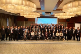 KOÇASLANLAR HOLDİNG, 2025 STRATEJİK YOL HARİTASINI BELİRLEDİ