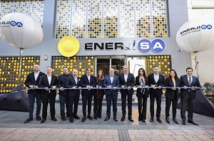 ENERJİSA ENERJİ'NİN YENİ KONSEPTLİ MÜŞTERİ HİZMETLERİ MERKEZİ ADANALILARLA BULUŞTU