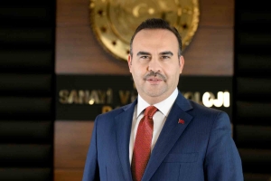 BAKAN KACIR: "SANAYİCİMİZİ TÜM İMKANLARIMIZLA DESTEKLEMEYE DEVAM EDECEĞİZ"