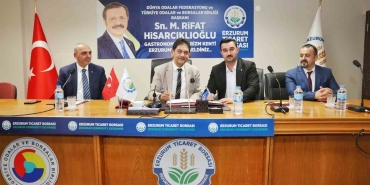 Erzurum ve Ağrı ticaret borsaları arasında "Kardeş Borsa Protokolü" imzalandı 8 ERZURUM VE AĞRI TİCARET BORSALARI ARASINDA "KARDEŞ BORSA PROTOKOLÜ" İMZALANDI