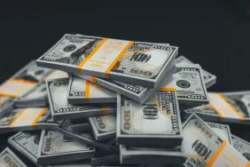 13-milyar-dolarlik-servetini-100-cocugu-arasinda-18769052_3563_amp