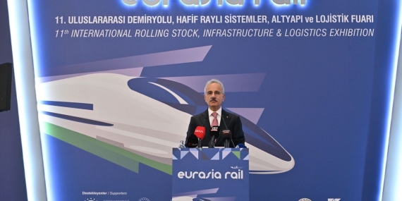 Bakan Uraloğlu, “Demir yolu sadece ulaşım değil, kalkınmanın temel taşıdır”