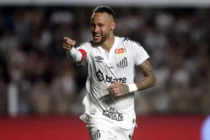 fenerbahce-iddialari-vardi-neymar-transfer-icin-son-kararini-verdi-XdiBZcXG.jpg