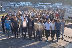 Maden İşçileri Zonguldak ve Bartın'da Zam Teklifini Protesto Etti 9 maden-iscileri-zonguldak-ve-bartinda-zam-teklifini-protesto-etti-Hx5P5GBx.jpg