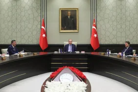 Kabinede Büyük Değişim Sinyali: Erdoğan'dan Dikkat Çeken Açıklama 9 5454-erdogandan-kabine-degisikligi-sinyali-bazi-arkadaslarla-son-toplantimiz-olabilir