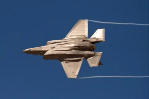 abd-li-senator-james-risch-turkiye-ye-f-35-teslimati-suresiz-bloke-edilecek-1752413764-414_large