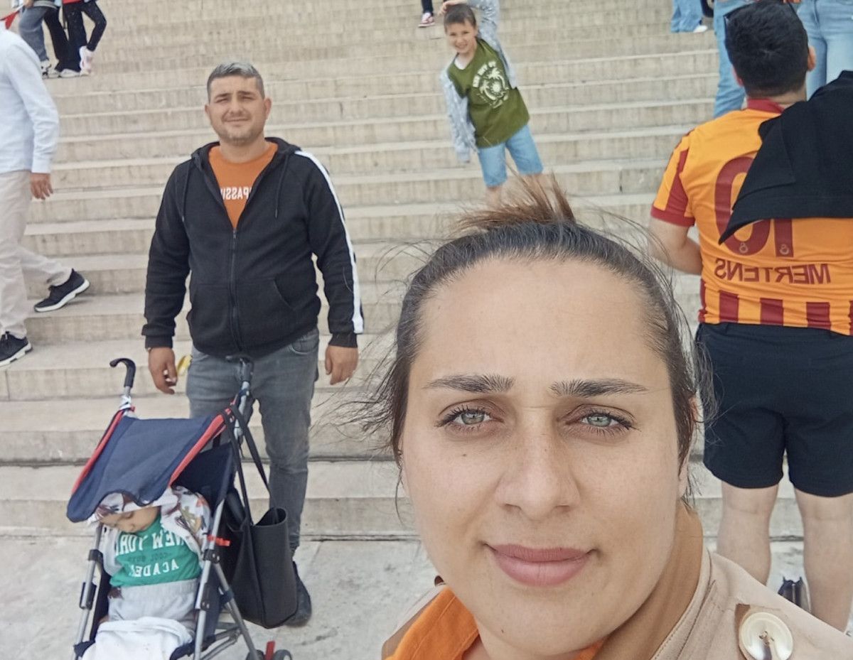 ankarada anitkabiri ziyaret eden aileyi otomobillerini bozup tamir ederek dolandirdilar 1