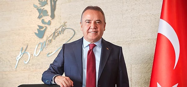 muhittin bocek kimdir antalya buyuksehir belediye baskani muhittin bocek neden gozaltina alindi 0 YCal5laU