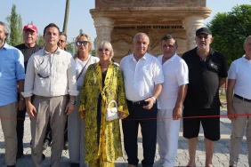 olen-oglu-adina-yaptirdigi-hayratin-acilisina-katilan-safiye-soyman-gozyaslarini-tutamadi-dlu1