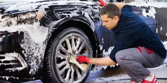 Oto Yıkama Sektöründe Derinlemesine Analiz: Büyüme, Trendler ve Gelecek 2 Oto Yıkama Sektöründe Derinlemesine Analiz: Büyüme, Trendler ve Gelecek