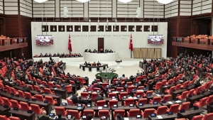 tbmm-de-kabul-edildi-emekli-zammi-ve-cok-sayida-duzenleme-yururlukte
