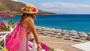 yerli-turist-harcamada-rekor-kirdi-yilin-ilk-ceyreginde-764-milyar-lira-harcandi-sh9x