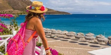 yerli-turist-harcamada-rekor-kirdi-yilin-ilk-ceyreginde-764-milyar-lira-harcandi-sh9x