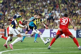 Kadıköy’de Sessiz Gece: Fenerbahçe 0-0 Benfica 9 fenerbahce-benfica-2_1755724603_09Lx2N
