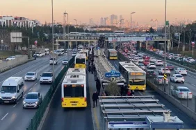 0x0 metrobus duraklari isimleri 2023 istanbul metrobus duraklari hatlari durak haritasi ve sefer saatleri 1675239490795