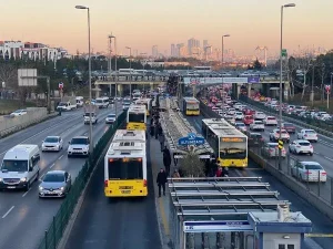 0x0 metrobus duraklari isimleri 2023 istanbul metrobus duraklari hatlari durak haritasi ve sefer saatleri 1675239490795