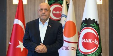 HAK-İŞ BAŞKANI ARSLAN: "HAK-İŞ OLARAK, BÜTÜN DARBELERİ VE ANTİDEMOKRATİK MÜDAHALELERİ REDDEDİYORUZ"