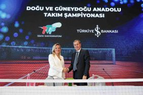 İş Bankası’ndan tenise destek 9 İŞ BANKASI’NDAN TENİSE DESTEK
