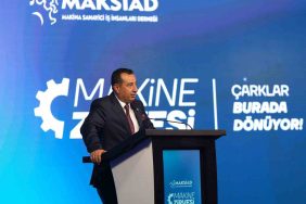 TÜRKİYE'NİN SANAYİ VE ÜRETİM GÜCÜ MAKSİAD MAKİNE ZİRVESİNDE KONUŞULDU SANAYİ VE MAKİNE SEKTÖRÜNÜN KALBİ MAKSİAD MAKİNE ZİRVESİ 2025'DE ATTI MAKSİAD YÖNETİM KURULU BAŞKANI MEHMET SARI: "80 MİLYON DOLAR OLAN DENİZLİ MAKİNE SEKTÖRÜ İHRACATINI, MAKİNE İHTİSAS OSB DEVREYE GİRDİĞİNDE İNŞALLAH 250 MİLYON DOLARA ÇIKARACAĞIZ" "TÜRKİYE'NİN BİZ MAKİNECİLERİN DAHA ÇOK ÇALIŞMASINA İHTİYACI VAR. NE ÜRETİYORSAK ÜRETELİM, ÜRETTİĞİMİZ ÜRÜNÜN MAKİNESİNİ ÜRETMİYORSAK HER ZAMAN DIŞA BAĞIMLI KALIRIZ" ENERJİ VE TABİİ KAYNAKLAR BAKANI ALPARSLAN BAYRAKTAR: "TRAFO MERKEZİ YATIRIMINI YAPACAĞIMIZ MAKİNE İHTİSAS OSB 10 BİN KİŞİYE DOĞRUDAN İSTİHDAM SAĞLANACAK"
