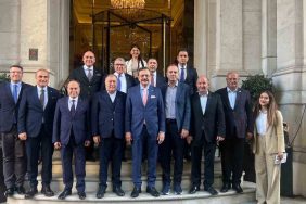 DTO BAŞKANI ERDOĞAN, LONDRA’DA TEMASLARDA BULUNDU DTO BAŞKANI ERDOĞAN, TOBB VE GTİ BAŞKANLARI İLE İNGİLTERE’DEKİ TOPLANTILARA KATILDI