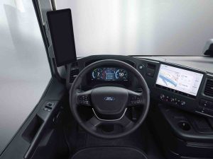 FORD TRUCKS YENİ F-MAX İLE ÇEKİCİ PAZARINDA VİTES YÜKSELTİYOR
