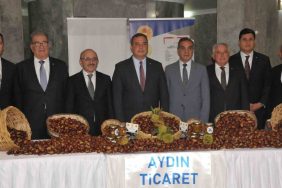 Aydın’da sezonun ilk kestanesi kilosu 550 TL’den alındı 8 AYDIN'DA SEZONUN İLK KESTANESİ KİLOSU 550 TL'DEN ALINDI