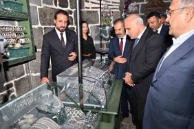 Diyarbakır Hasırevi açıldı 7 DİYARBAKIR HASIREVİ AÇILDI