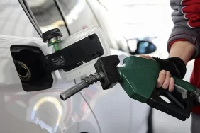 Motorin Fiyatı Rekor Seviyeye Ulaşıyor! 11 benzin-motorin-akaryakit