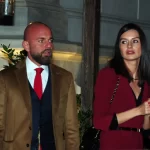 ÜNLÜ OYUNCU KALBİNİ BİR DOKTORA KAPTIRDI 1 thumbnail