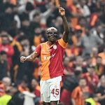 ARDA GÜLER TARİH YAZDI! REAL MADRİD’DE EKİM AYININ FUTBOLCUSU SEÇİLDİ 1 thumbnail