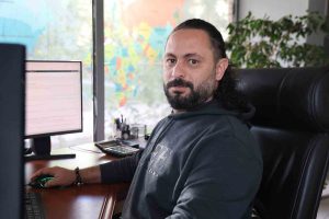 E-TİCARET UZMANI SANAÇ: "BİR ÜRÜNÜ 100 LİRAYA ALIP 150 LİRAYA SATARSANIZ YAKLAŞIK 60 LİRA ZARAR EDERSİNİZ"