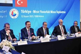 MISIR DIŞİŞLERİ BAKANI ABDULATİ: "TÜRKİYE-MISIR ARASINDAKİ TİCARET VE YATIRIMLARI ARTIRMAK İSTİYORUZ" TOBB’DA MISIR DIŞİŞLERİ BAKANI ABDULATİ’NİN KATILIMIYLA TÜRKİYE-MISIR YUVARLAK MASA TOPLANTISI DÜZENLENDİ