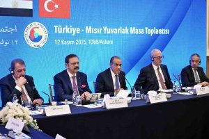 MISIR DIŞİŞLERİ BAKANI ABDULATİ: "TÜRKİYE-MISIR ARASINDAKİ TİCARET VE YATIRIMLARI ARTIRMAK İSTİYORUZ" TOBB’DA MISIR DIŞİŞLERİ BAKANI ABDULATİ’NİN KATILIMIYLA TÜRKİYE-MISIR YUVARLAK MASA TOPLANTISI DÜZENLENDİ