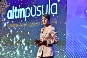 1764627977-t-h-d-ykb-pek-z-w32q