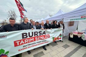 BOZBEY: "BURSA ARTIK SU ŞEHRİ DEĞİL" BURSA BÜYÜKŞEHİR BELEDİYE BAŞKANI MUSTAFA BOZBEY: "ULUDAĞ'A 20 SANTİM KAR YAĞDI DİYE OYNUYORLAR" "AYNI KURAKLIK SÜRERSE ÇINARCIK DA YETMEYECEK"