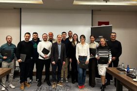 BURSA BUSİNESS SCHOOL'DA ‘VERİ'DEN DEĞER ÜRETME EĞİTİMİ İŞ DÜNYASINA YÖNELİK VERİ ANALİTİĞİ VE İŞ ZEKASI EĞİTİMİ DÜZENLENDİ