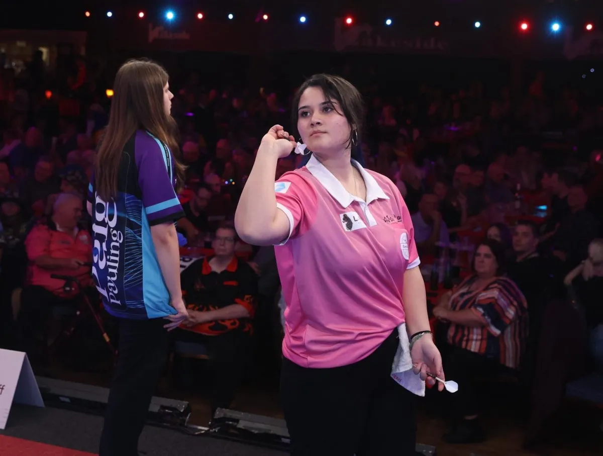 Zehra Gemi’den Tarihi Zafer: Genç Dartçı WDF Dünya Şampiyonu Oldu! 3